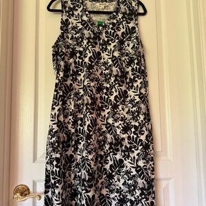 Floral linen Black and White Dress XL